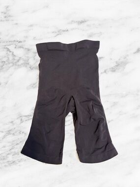 SKIMS Kids Black High-Waist Leggings